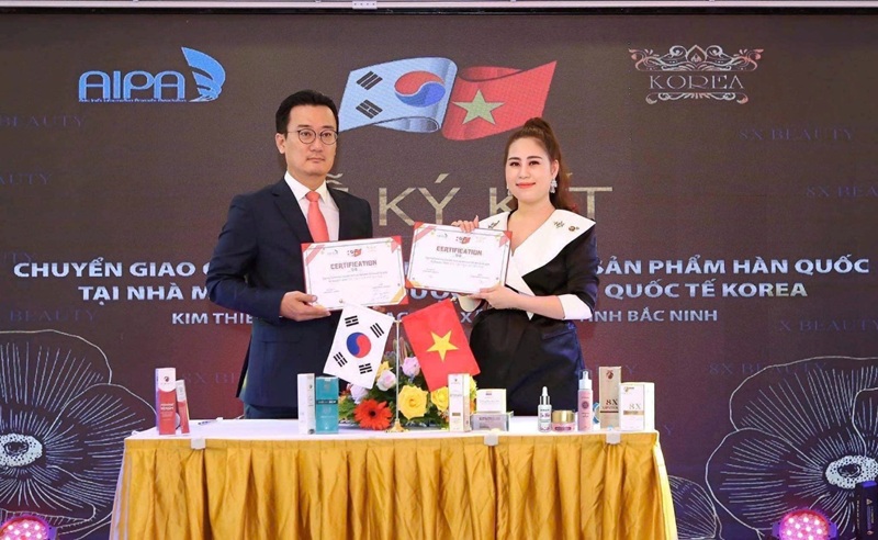 Doanh nhân Nghiêm Thị Trang tham dự Diễn đàn Kinh tế hợp tác 2025, nhấn mạnh vai trò của chuỗi giá trị sản xuất