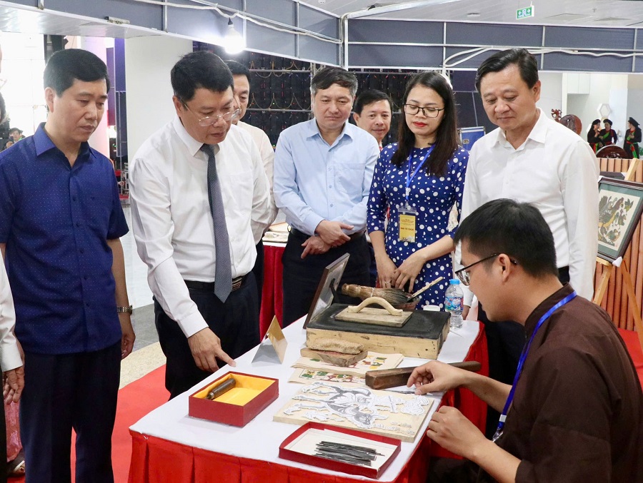 Khai mạc Triển lãm sản phẩm thủ công mỹ nghệ làng nghề truyền thống Bắc Ninh năm 2026